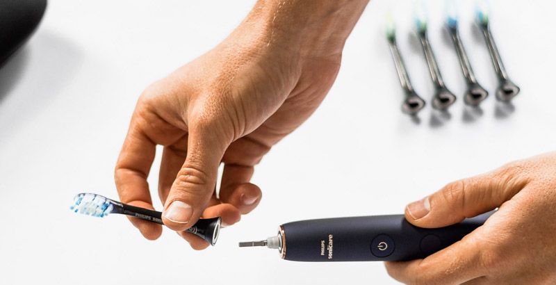 Troque a cabe&ccedil;a da escova a cada tr&ecirc;s meses